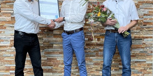 Uitreiking Certificaat Patron Agri Systems (vierkant).jpg